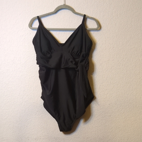 Isabel Maternity Black Tie Front Bow One-Piece Swimsuit - Size Large - Picture 1 of 4
